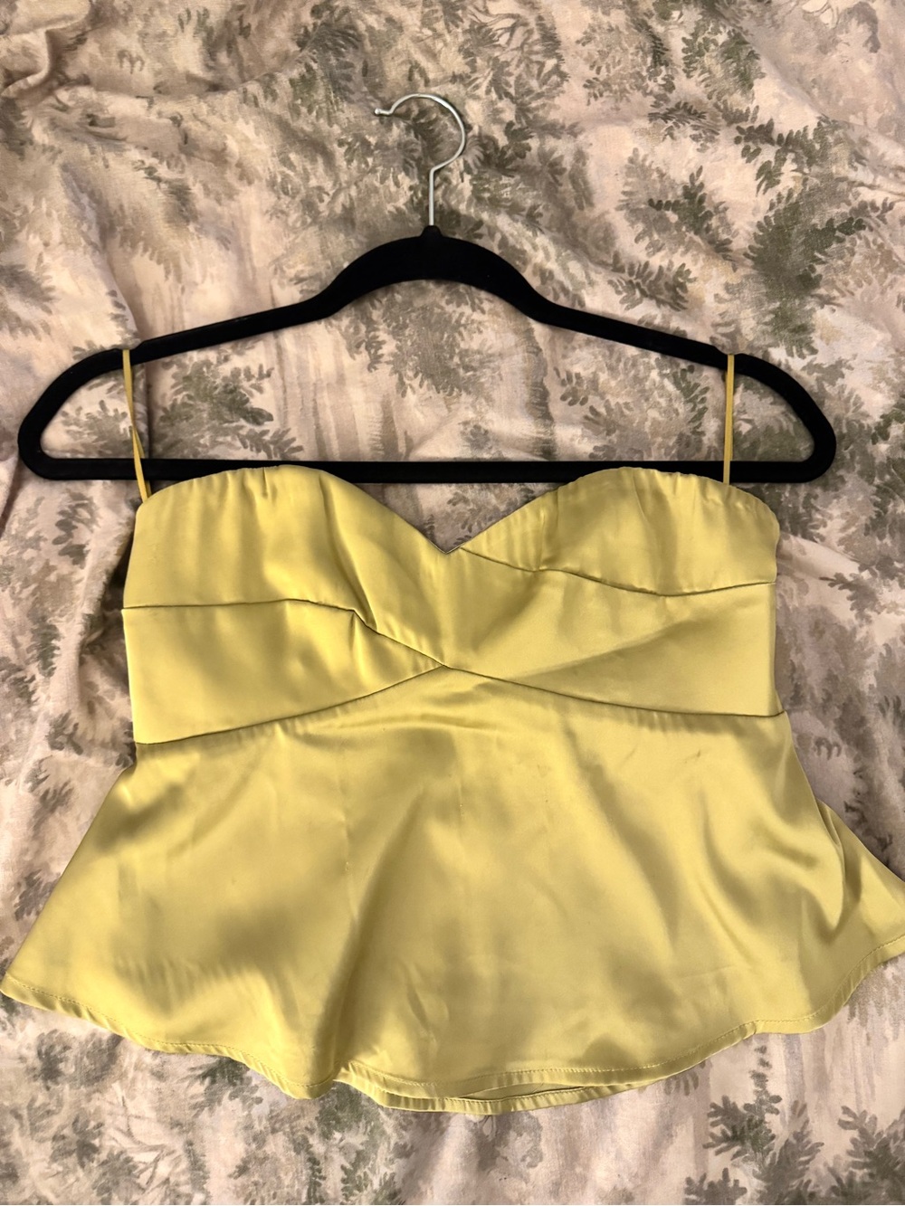 LE LIS STRAPLESS Satin Peplum Cami Top- citron color